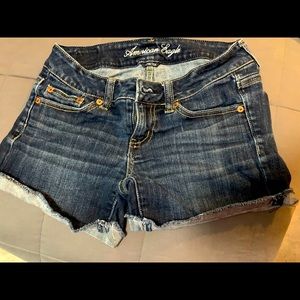 Denim shortie shorts
